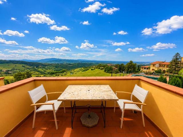 Appartamento in vendita a Riparbella, Toscana