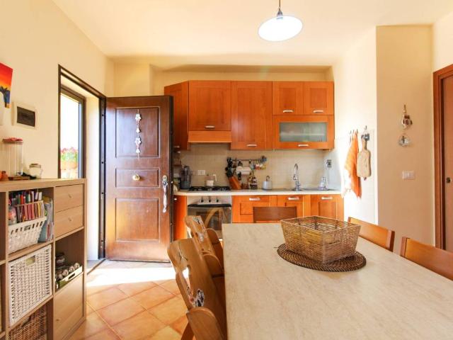 Appartamento in vendita a Riparbella, Toscana
