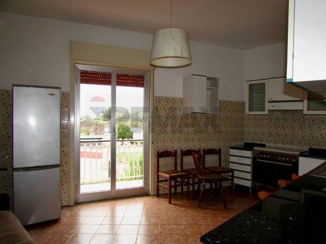 Appartamento in vendita a Giarre, Catania