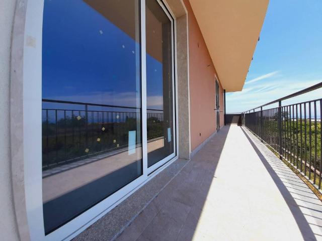 Appartamento in vendita a Giarre, Catania