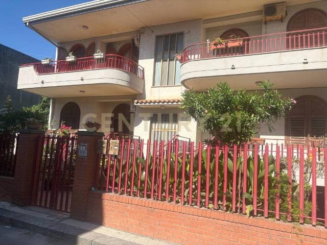 Appartamento in vendita a Riposto, Catania