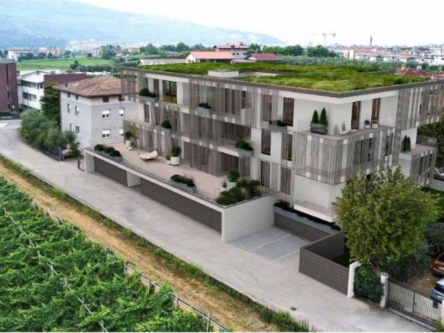 Appartamento in vendita a Comunità Alto Garda e Ledro, Riva