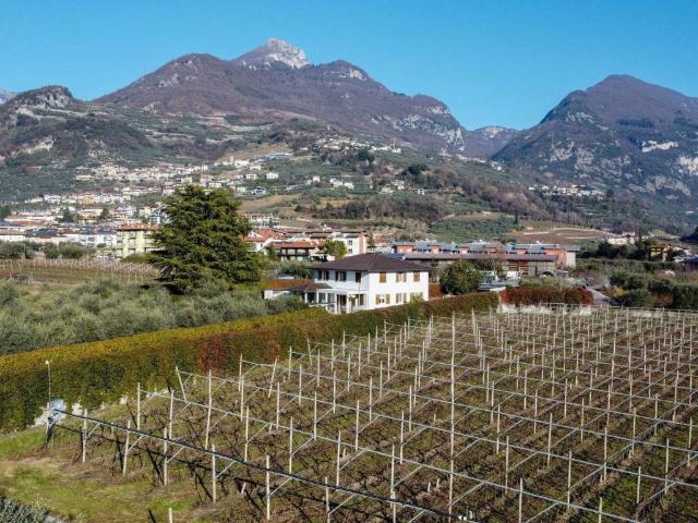 Appartamento in vendita a Comunità Alto Garda e Ledro, Riva