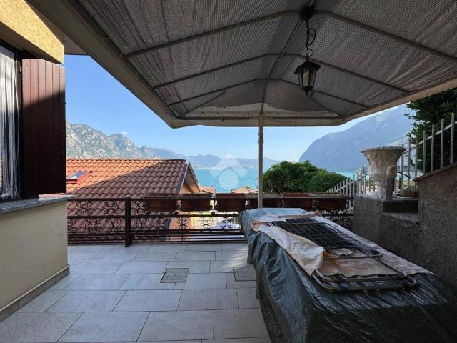 Appartamento in vendita a Riva Di Solto, Lombardia