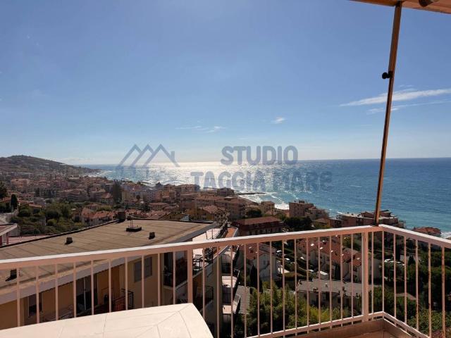 Appartamento in vendita a Riva Ligure, Liguria