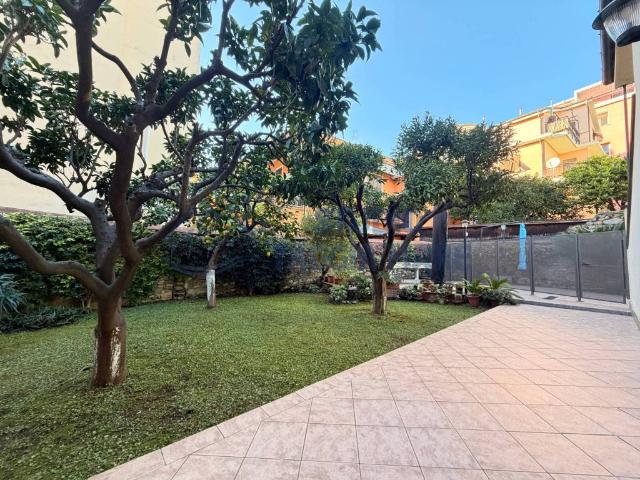 Appartamento in vendita a Riva Ligure, Liguria