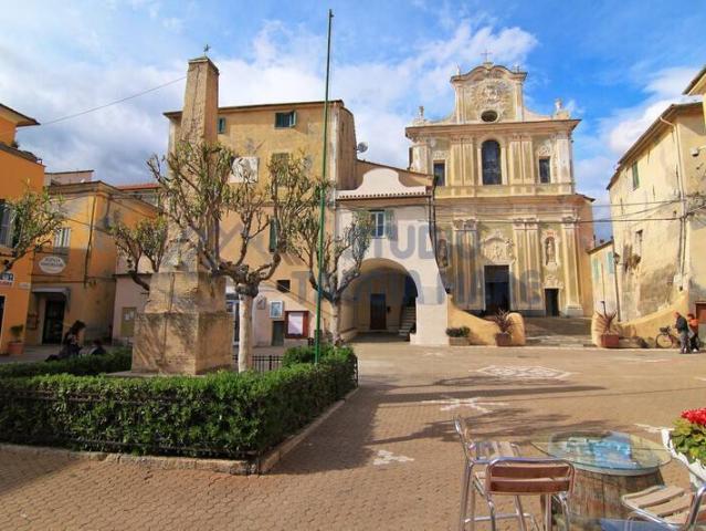 Appartamento in vendita a Riva Ligure, Liguria