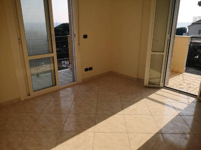 Appartamento in vendita a Riva Ligure, Liguria