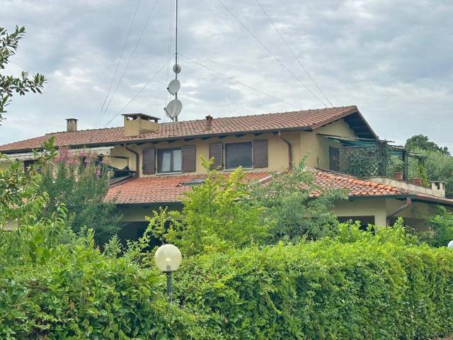 Appartamento in vendita a Rivanazzano, Lombardia