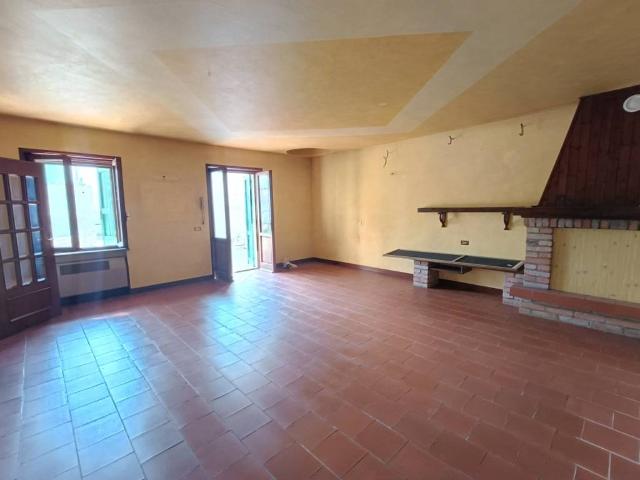 Appartamento in vendita a Rivarolo Mantovano, Lombardia