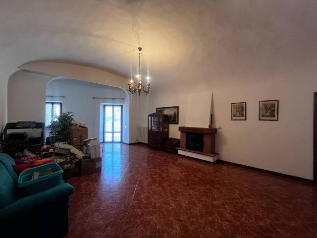Appartamento in vendita a Rivergaro, Reggio Emilia