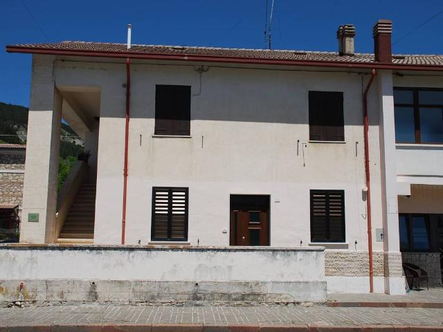 Appartamento in vendita a Rivisondoli, Abruzzo