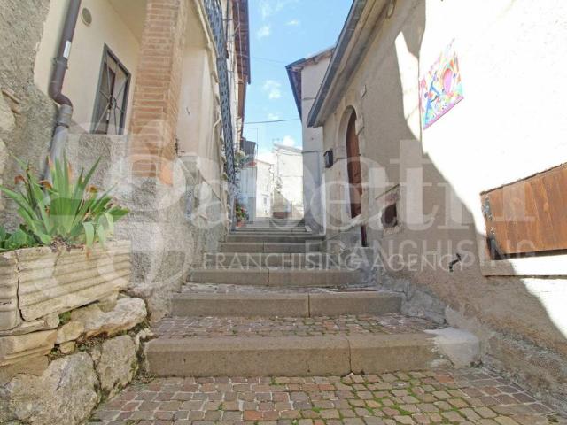 Appartamento in vendita a Rivisondoli, Abruzzo