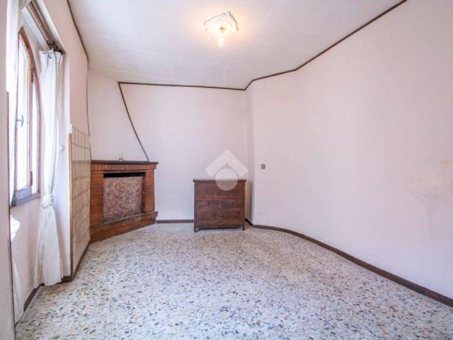 Appartamento in vendita a Rivodutri, Lazio