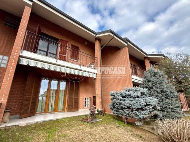 Villa Schiera in vendita a Borgo Uriola, Piemonte