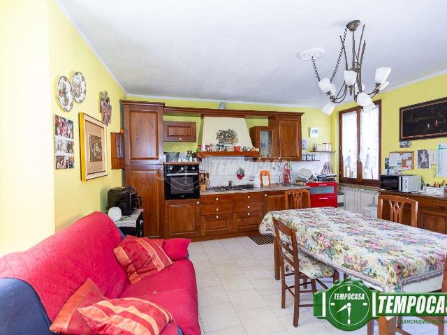 Appartamento in vendita a Rivolta D'adda, Lombardia