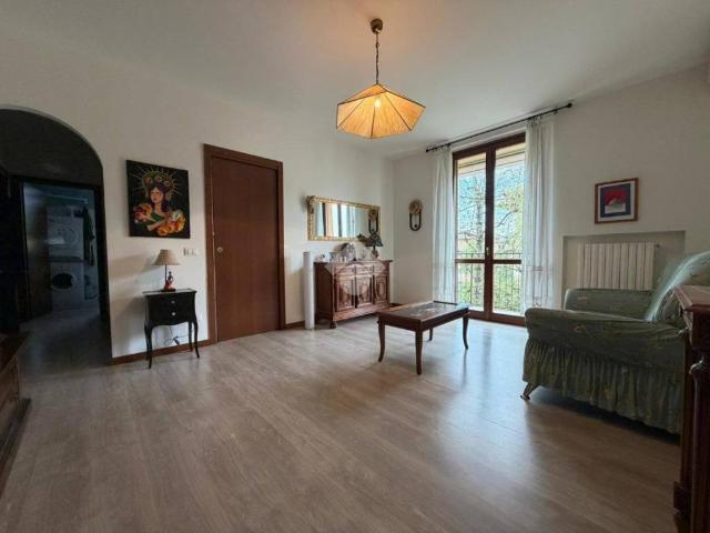 Appartamento in vendita a Rivolta D'adda, Lombardia
