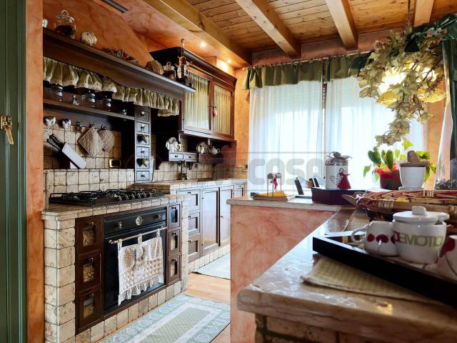 Appartamento in vendita a Fortino, Canove Di Roana