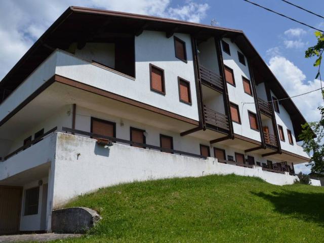 Appartamento in vendita a Canove Di Roana, Veneto