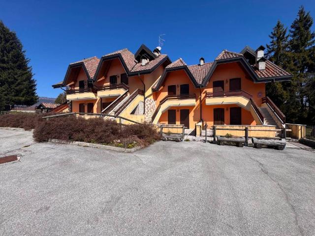 Appartamento in vendita a Canove, Canove Di Roana
