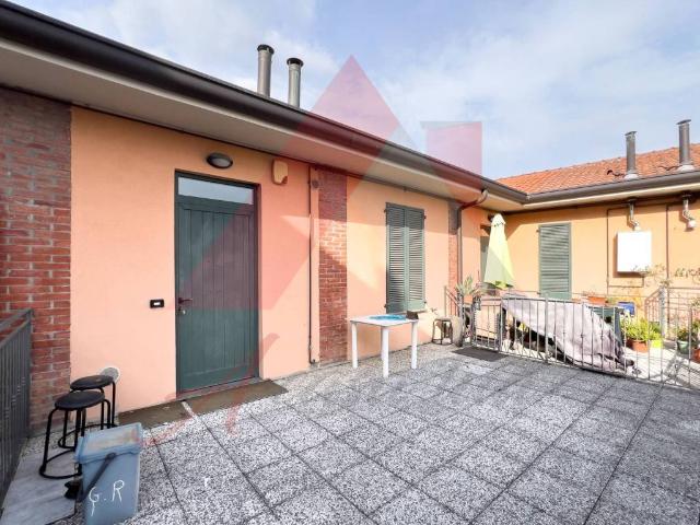 Appartamento in vendita a Robbiate, Lombardia