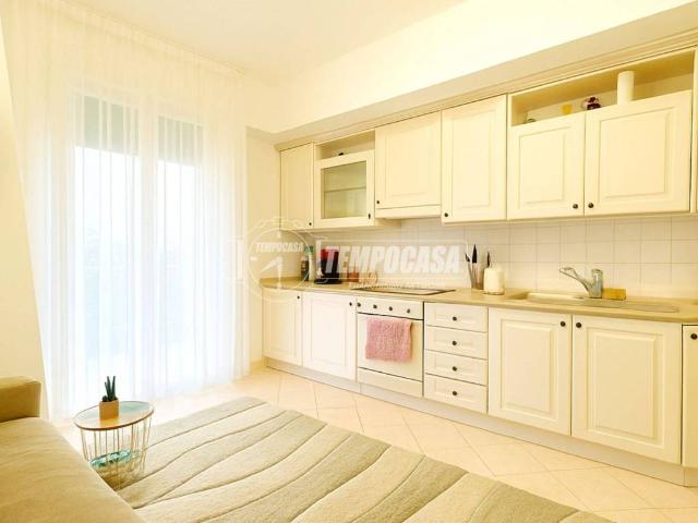 Appartamento in vendita a Robbiate, Lombardia