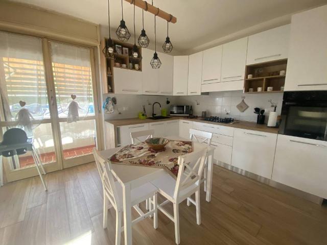 Appartamento in vendita a Robbio, Lombardia