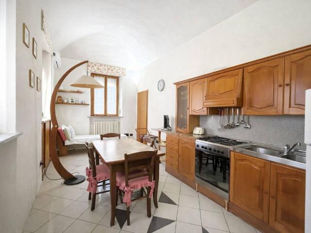 Appartamento in vendita a Robbio, Lombardia