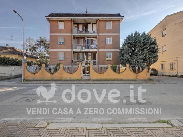 Appartamento in vendita a Robbio, Pavia