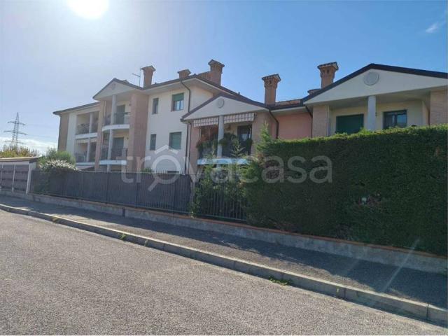 Appartamento in vendita a Robecchetto Con Induno, Lombardia