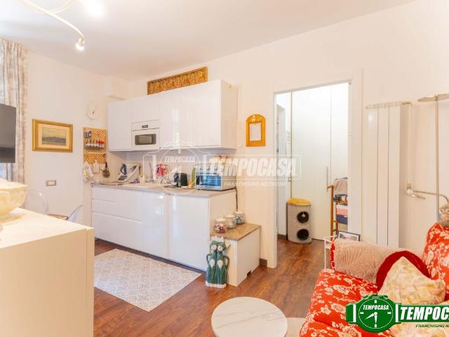 Appartamento in vendita a Robecco Sul Naviglio, Lombardia