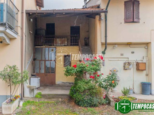 Appartamento in vendita a Robecco Sul Naviglio, Lombardia