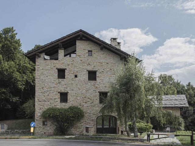Appartamento in vendita a Case Manera, Piemonte