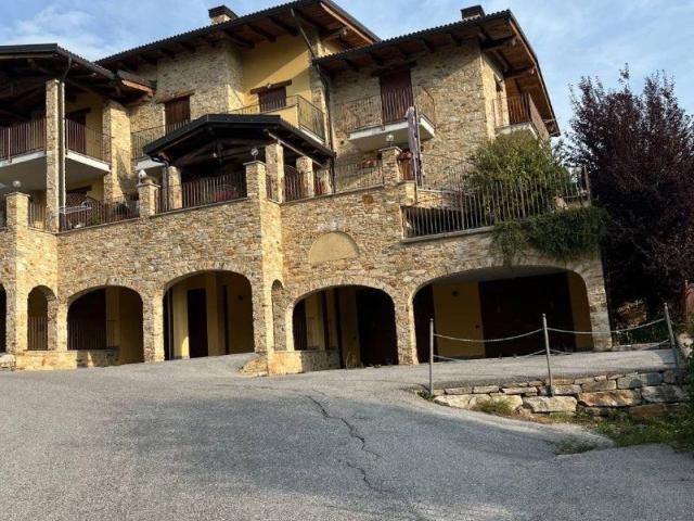 Appartamento in vendita a Case Manera, Piemonte