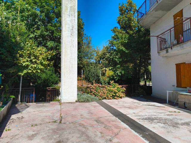 Appartamento in vendita a Case Manera, Roburent