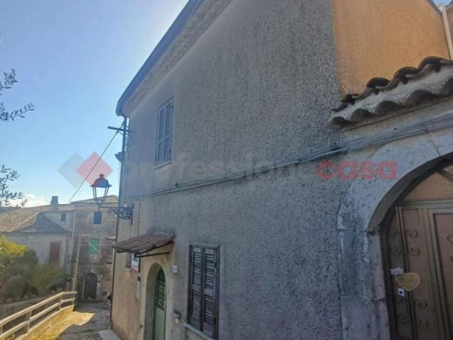 Appartamento in vendita a Rocca D'arce, Lazio