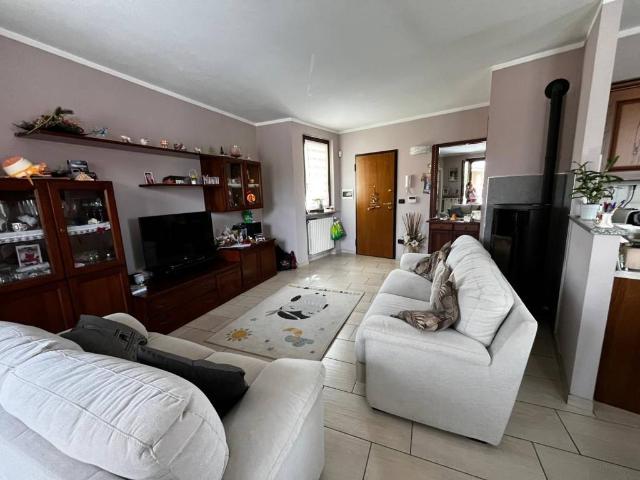 Appartamento in vendita a Rocca de' Baldi, Cuneo