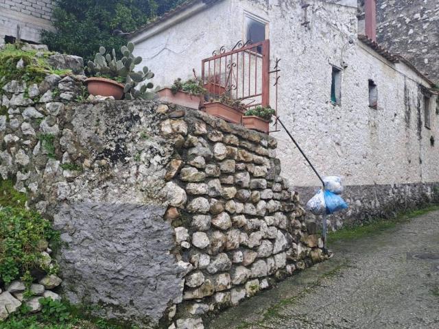Appartamento in vendita a Rocca D'evandro, Campania