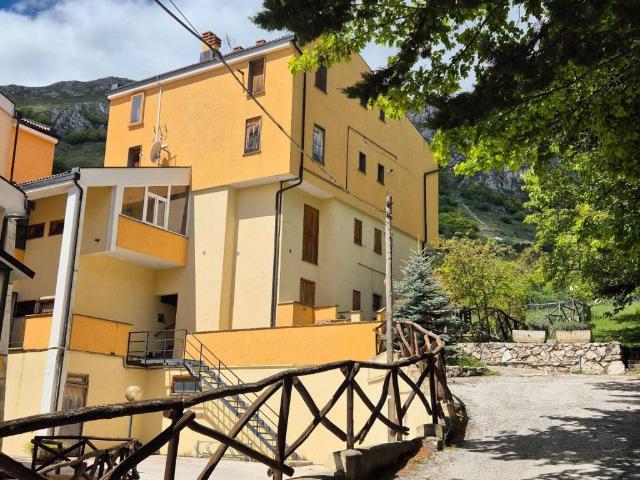 Appartamento in vendita a Cerri, Rocca Di Cambio