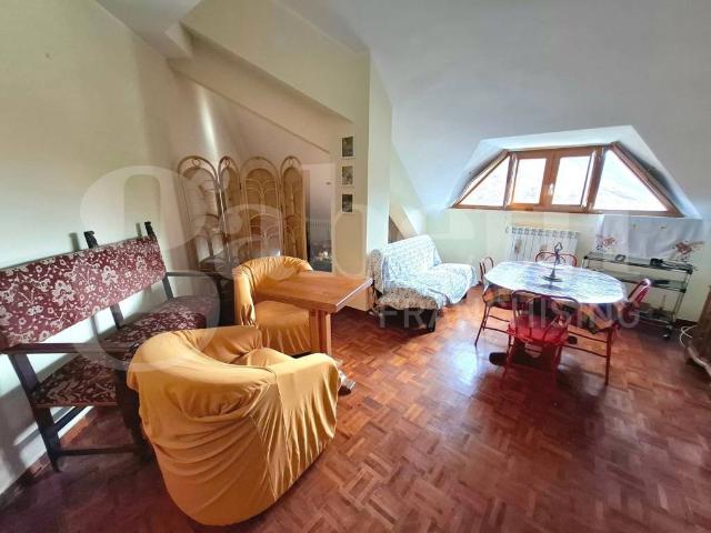 Appartamento in vendita a Colle Belvedere, Rocca Di Mezzo