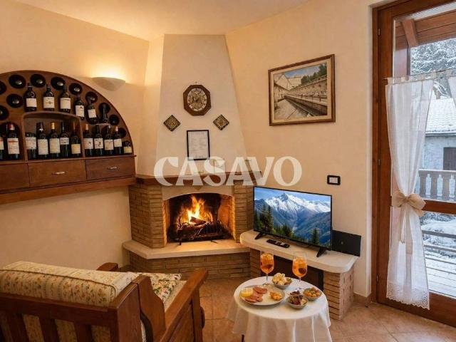 Appartamento in vendita a Rocca Di Mezzo, Abruzzo