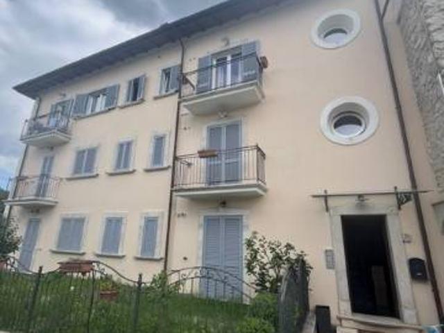 Appartamento in vendita a Rocca Di Mezzo, Abruzzo