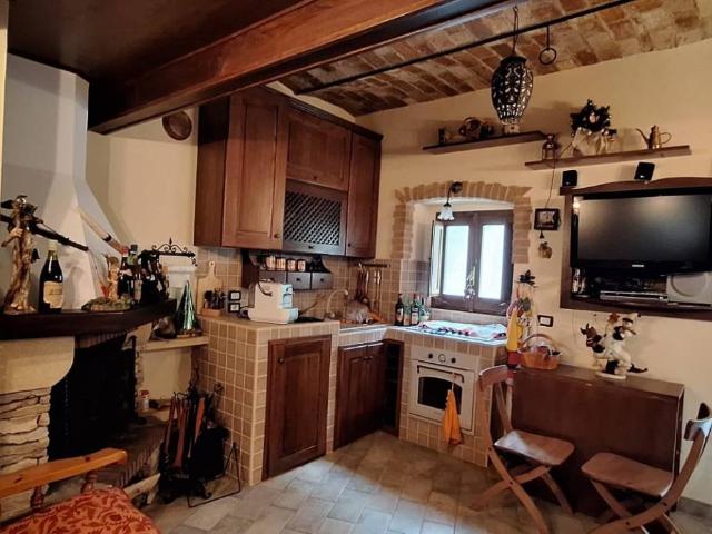 Appartamento in vendita a Rocca Pia, Abruzzo