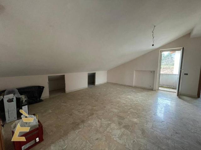 Appartamento in vendita a Roma Capitale, Lazio