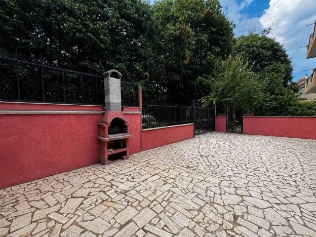 Appartamento in vendita a Roma Capitale, Lazio