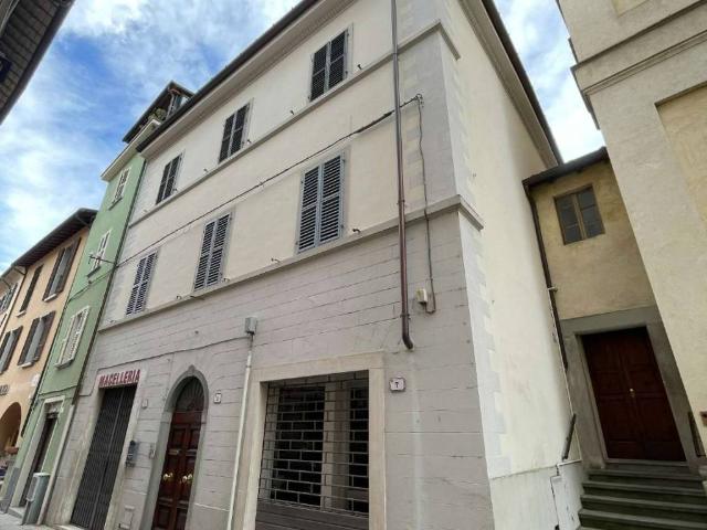 Appartamento in vendita a Unione di Comuni della Romagna Forlivese, Rocca San Casciano