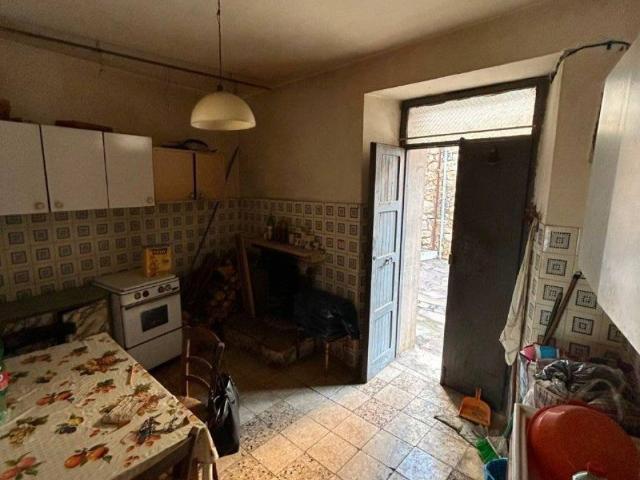 Appartamento in vendita a Roccagorga, Lazio