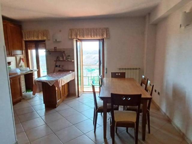 Appartamento in vendita a Roccagorga, Latina