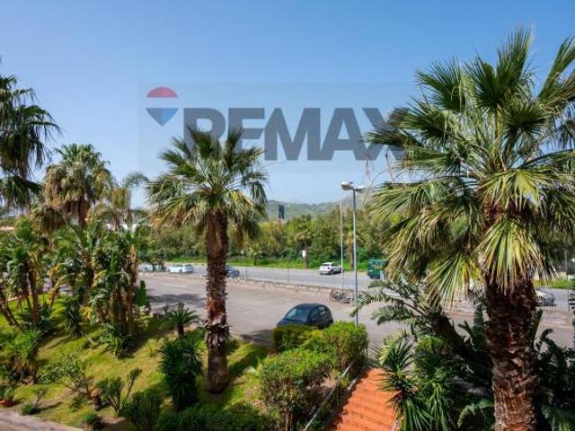 Appartamento in vendita a Roccalumera, Sicilia