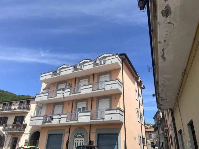 Appartamento in vendita a Roccamonfina, Caserta